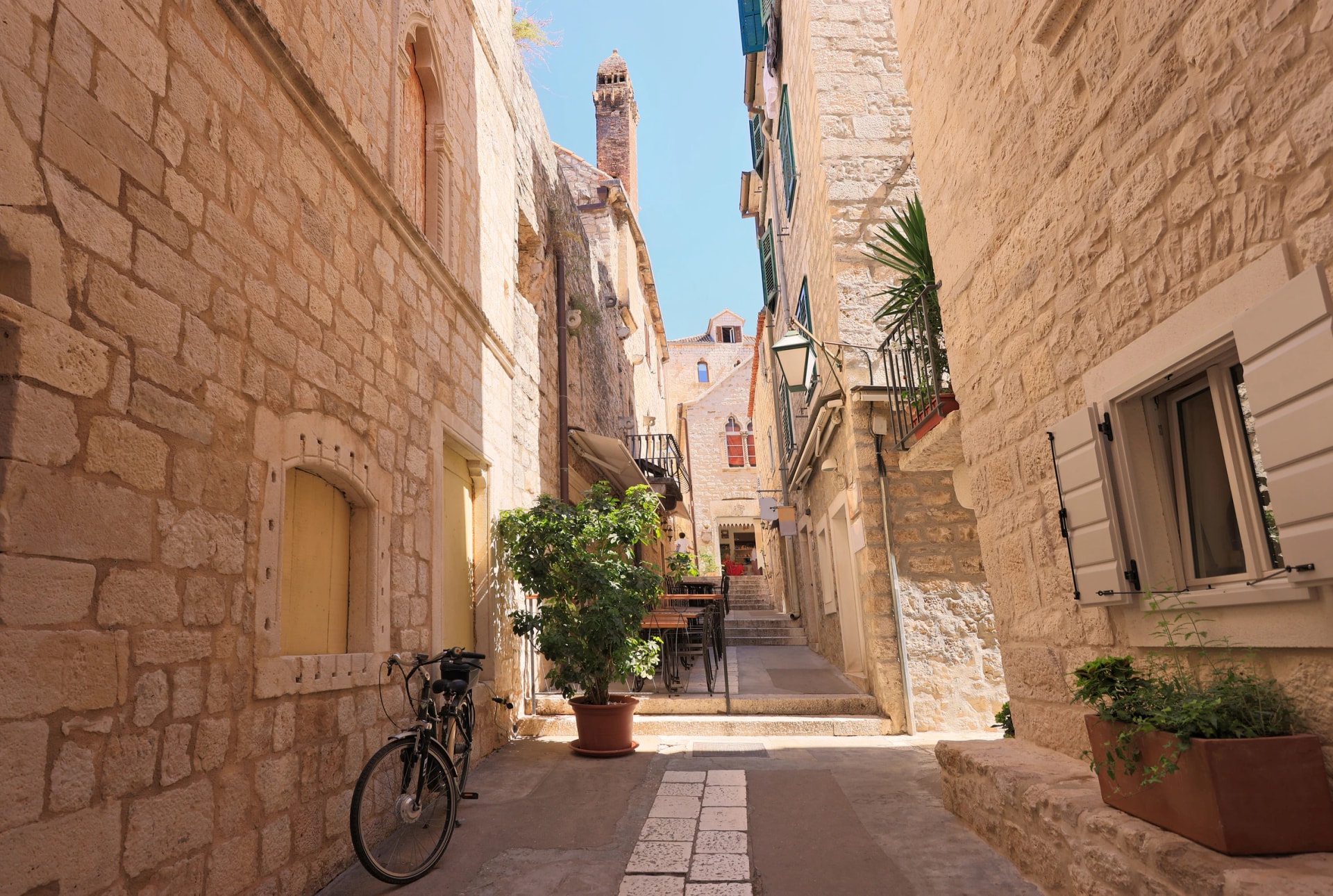 Hvar traditional street and narrow streatt and narroe streets, Croatia