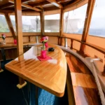 Kalipsa banken en tafel