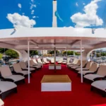 Platz zum Entspannen bei Mondschein