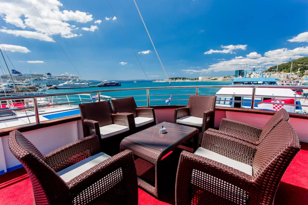 Mondlicht sonniger Tag