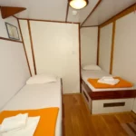 Nikola bike and boat