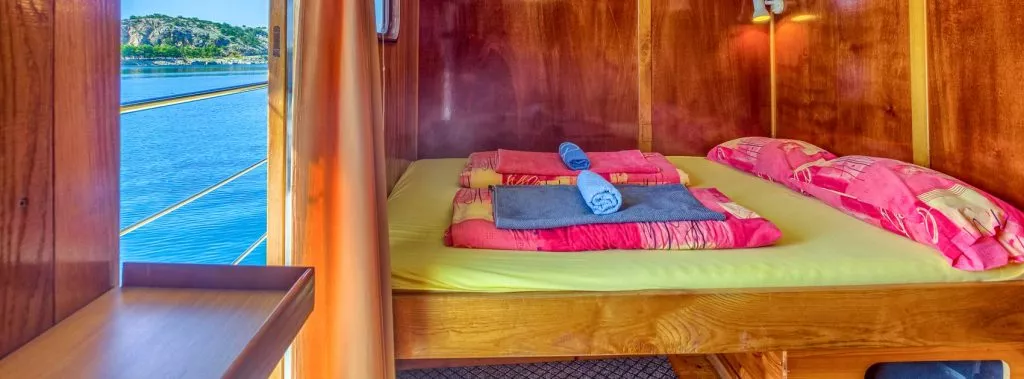 Kabine motorjacht linda kroatien inselhuepfen komfort schiffe